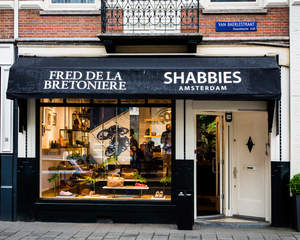 Project-Fred-de-la-Bretoniere-I-SHABBIES-Van-Baerlestraat-34-Adam-7